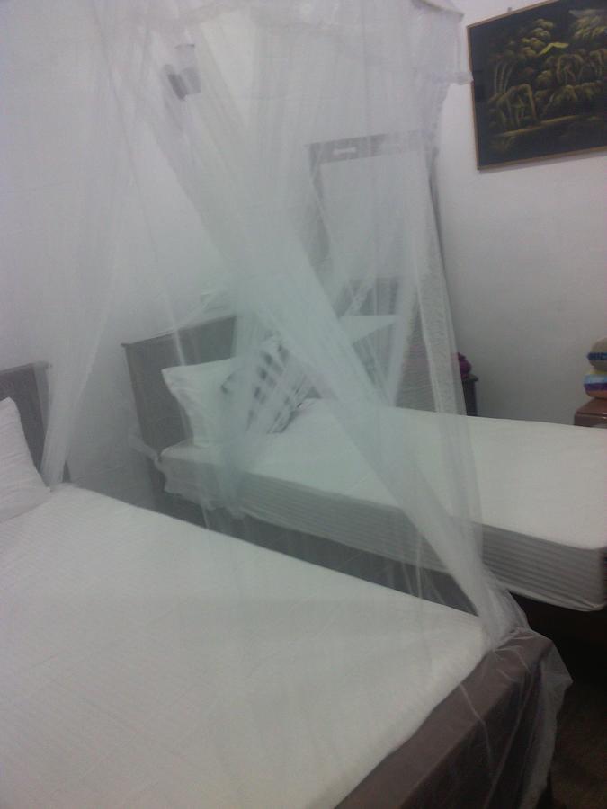 White Heart Hotel Ella Eksteriør billede